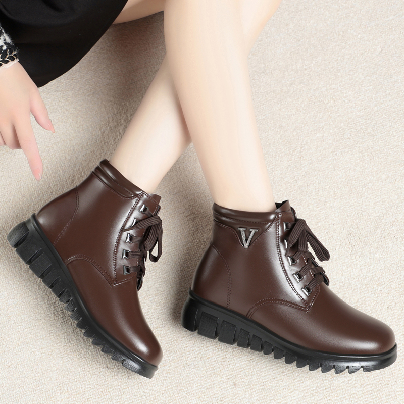AIYUQI Mom Boots Women Anti-slip New Natural Wool Women Booties Wedge Heel Warm Middle-aged Elderly Women Winter Shoes Boots