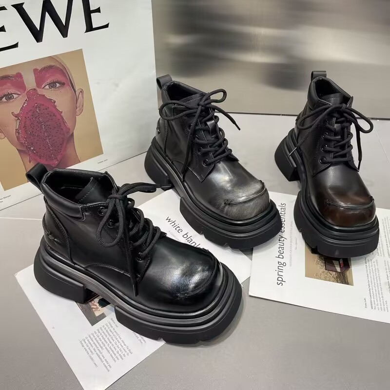 Women's Designer Punk Motorcycle Boots 2024 Autumn Winter Fashion Side Zipper Ankle Boots Woman Platform Shoes Bota De Vaqueiro