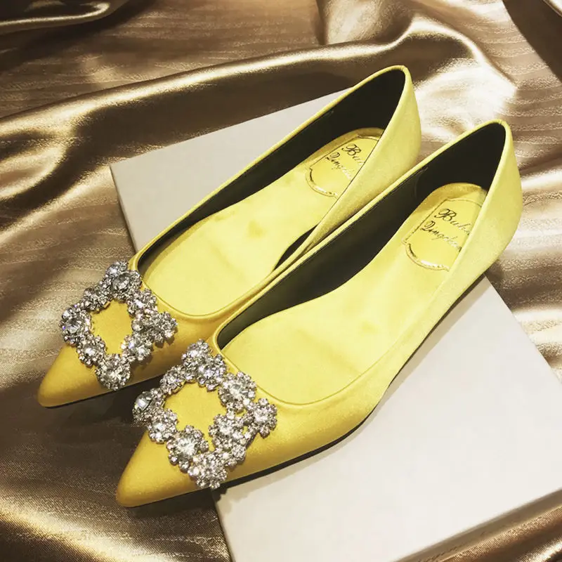 2023 New Snowflake Buckle Square Single Shoes Satin Rhinestone Bridesmaid Shoes Yellow Pointed Flat Shallow Mouth Wedding