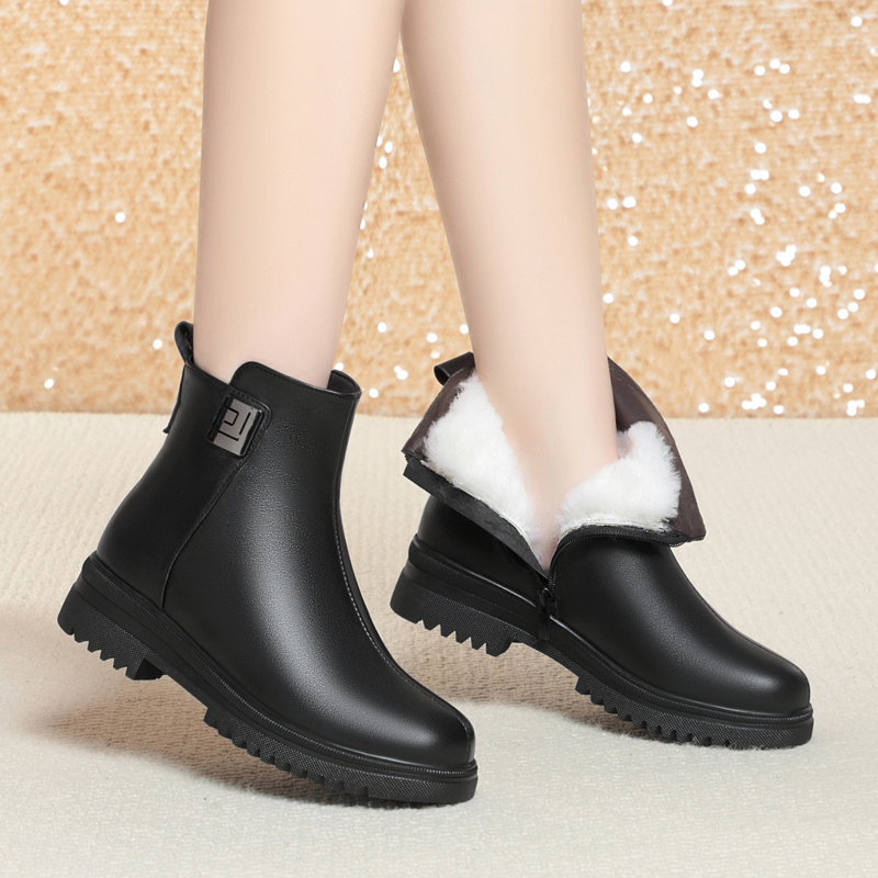 Winter AIYUQI Genuine Leather 2024 New Wool Warm Women's Ankle Large Size Non slip Mom Snow Boots Women 327b