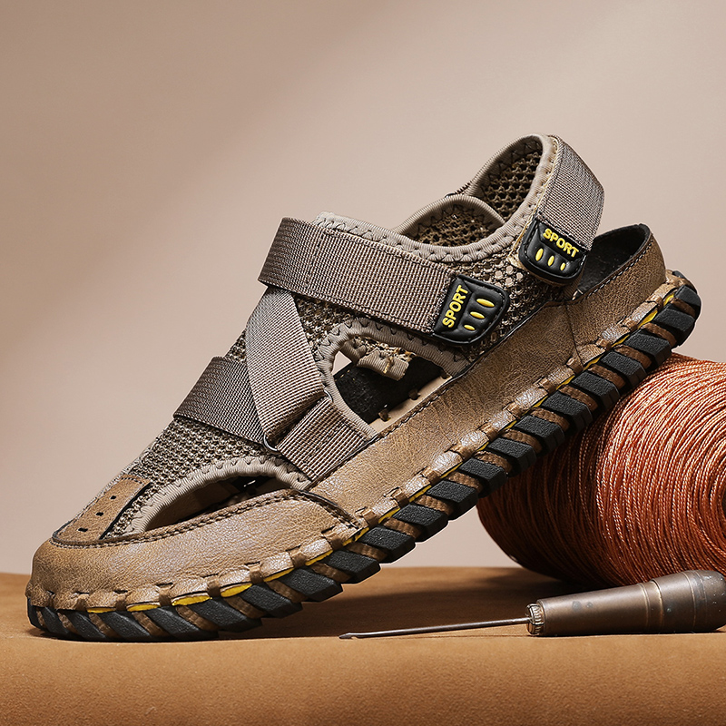 New 2024 Fashion Mesh Patchwork Men Sandals Hollow-Out Breathable Summer Shoes Men Outdoor Beach Sandals Casual Footwear