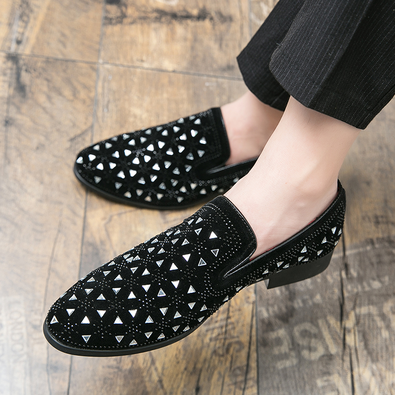 Dress Shoes Men Fashion Casual Diamond Loafers Shoes Slip On Party Wedding Shoes Black Mens Zapatos Hombre Office Footwear Flats