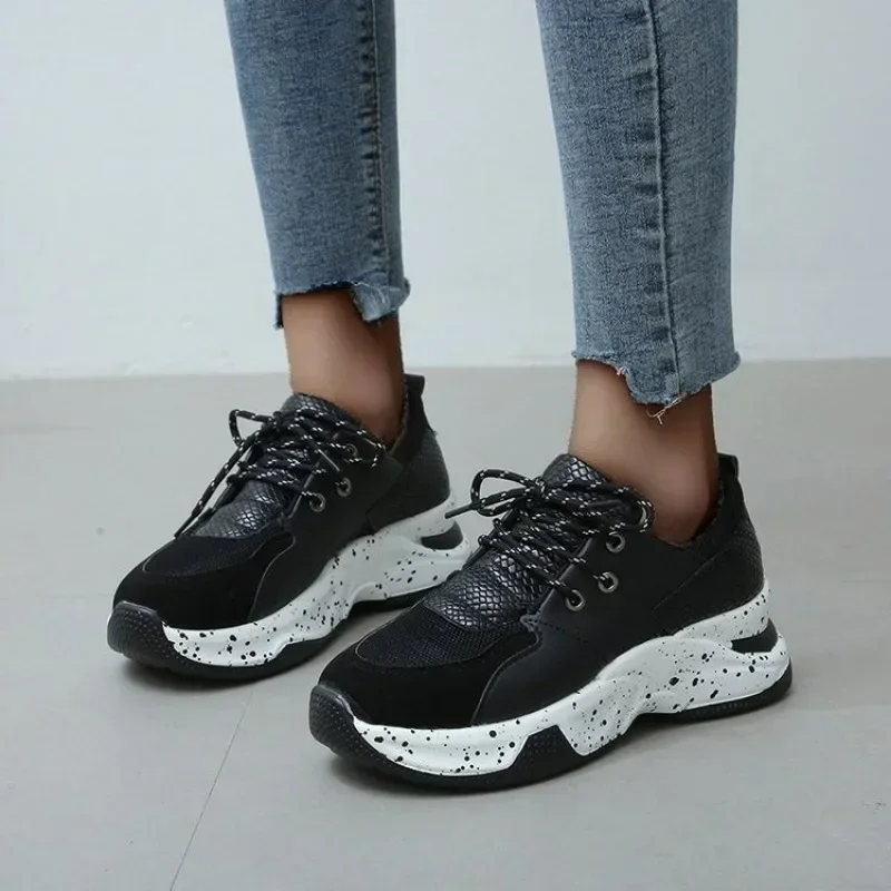Platform Sneakers Women Autumn Winter Round Toe Low-top Leopard Wedge Shoes Women Size 43 Lace Up Soft Casual Sports Shoes