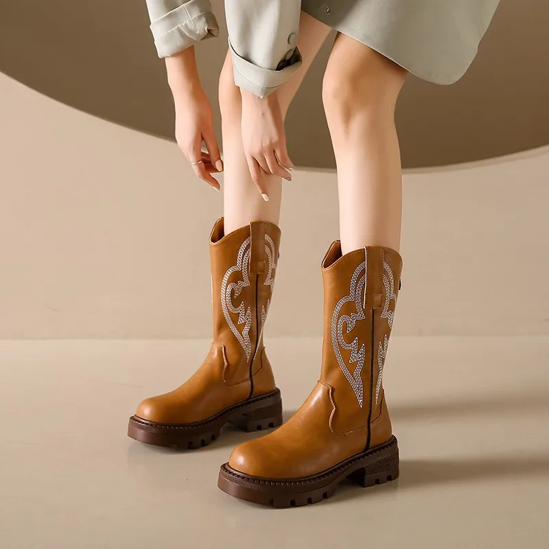 Embroidered Cowboy Boots for Women new round toe platform boots Retro Classic Western Cowgirl Boots Trendy Mid-Calf Boots 2024