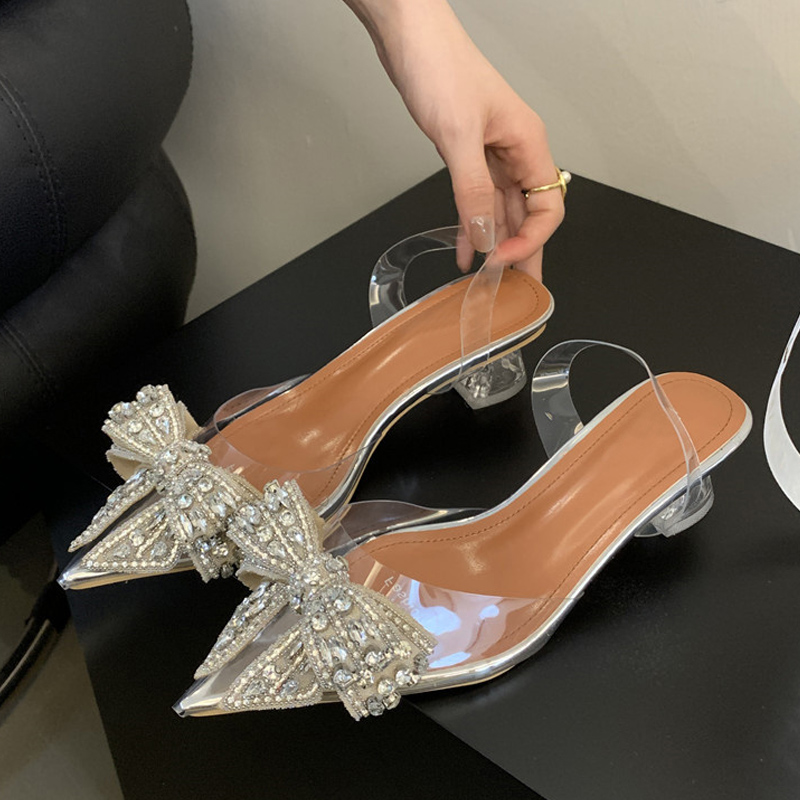 PVC Liyke Transparent Sandal Women Pumps Fashion Sier Crystal Bowknot Pointed Toe Clear Low Heels Banquet Dress Sgback Shoe 56ec