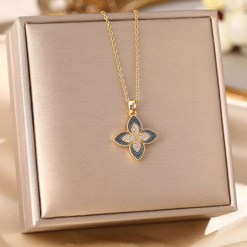 Clover necklace For Men and Women Luxury Designer jewelry 4/ Leaf necklace 18K Gold Silver Plate Agate Diamond Fashion Charm Chain Wedding Gift Party 
