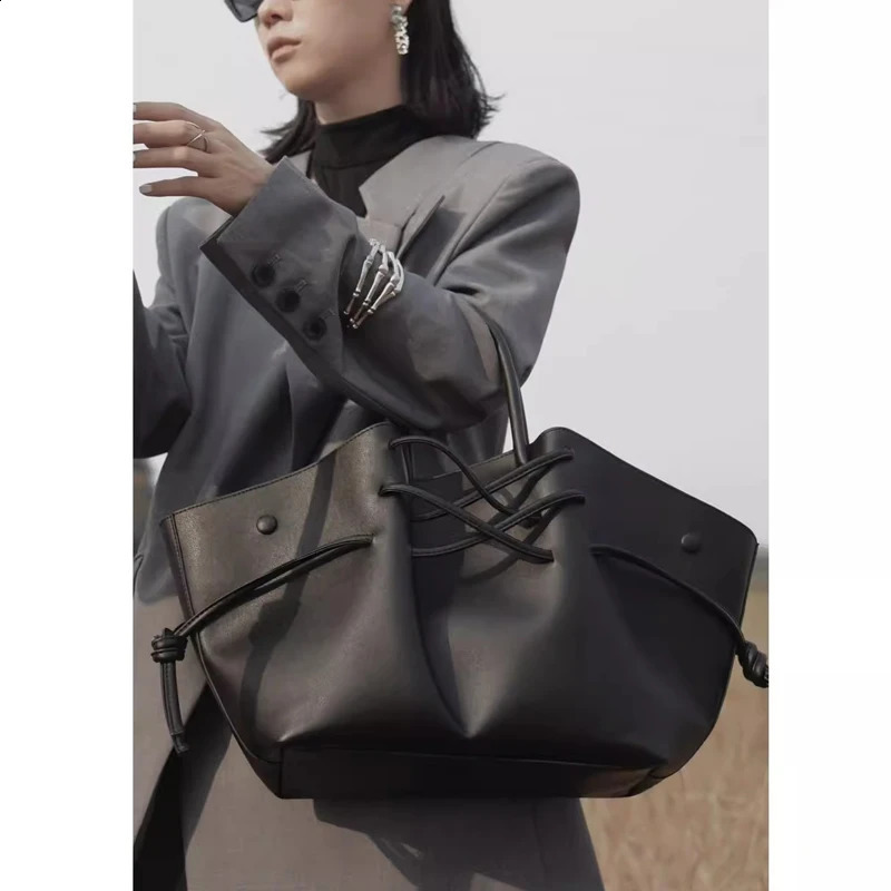 Great travel handbag genuine cowhide urious French Criss rope decoration elegant shopping bag for women 240902 47e7 4