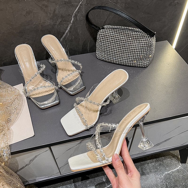 PVC Crystal Women Slippers Female Summer New Sexy Square New Toe Casual Shoes Transparent Rhie High-heeled Sandals 9538