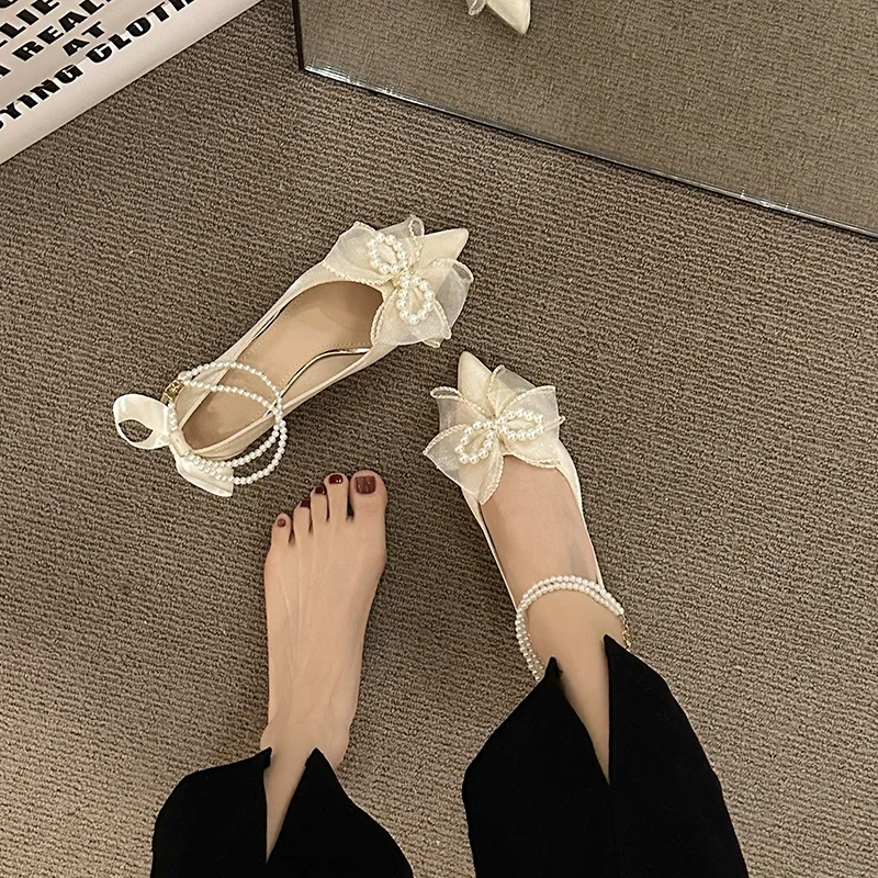 2025 NEW Belt Pearl Pointed Thick High Wedding Bow Toe Button Middle Heel Party Sandals atillas Mujer f
