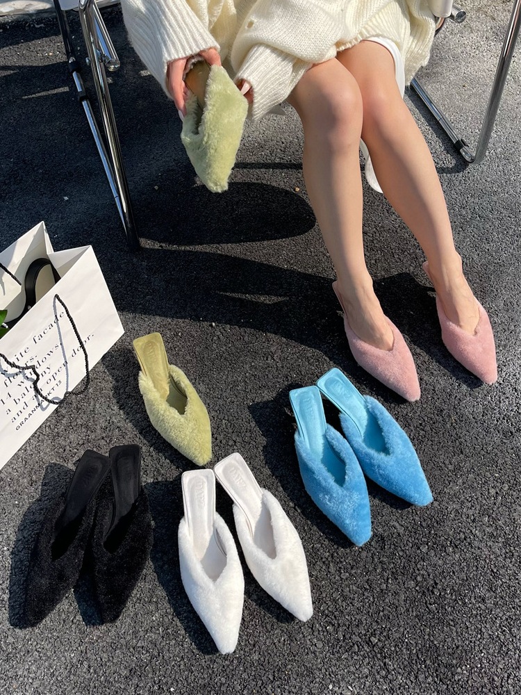 Slippers Winter Pointed Toe Shallow Slip On Women Slipper Fashion Warm Plush Ladies Elegant Mules Shoes Thin Low Heel Slide
