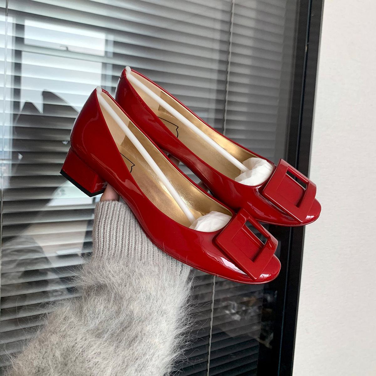 Luxury Metal Buckle Pumps Women Brides Wedding Shoes Med-High Heels Traf Chunky Heeled Shoes Ladies Office Dress Tacones Femme