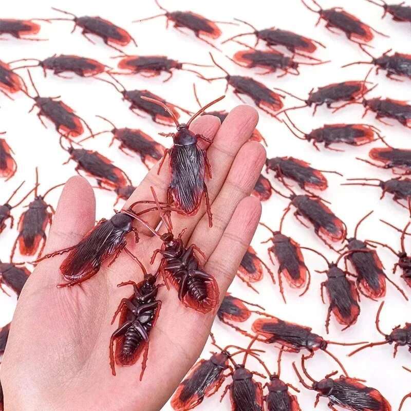 Prank Artificial roach Plastic Simulation Fake Roach Bug Funny Trick Joke Toy Halloween Props Spoof Decoration cockroach model