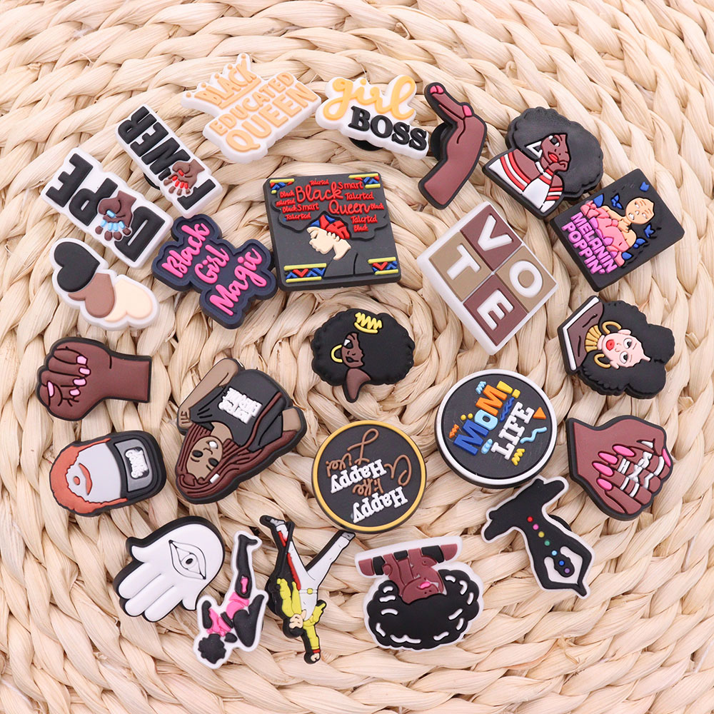 50Pcs Wholesale Fashion Girls Black Educated Queen Slippers Shoe Buckle Charms Yoga Accessories DIY Bracelet