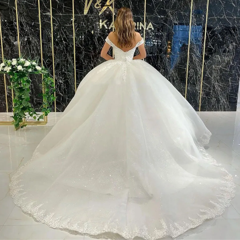 White Ball Gown Wedding Dresses Ivory Bridal Gowns Formal Applique Lace Up Plus Size New Custom Tulle Lace Sweetheart Sleeveless Sequined