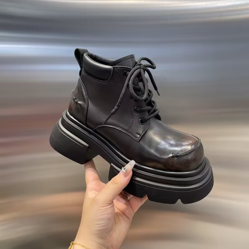 Women's Designer Punk Motorcycle Boots 2024 Autumn Winter Fashion Side Zipper Ankle Boots Woman Platform Shoes Bota De Vaqueiro