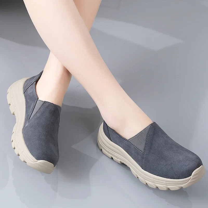 Fashion Wedge Chunky Sneakers Women Frosted Suede Shoes Female Swing Platform Shoes Plus Size Casual Slip on Shoes 2024