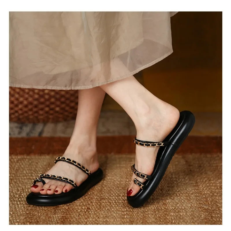 2024 Summer New Brand Gold Buckle Women Slipper Fashion Slip On Ladies Flip ps Flat Heel Outdoor Casual Slides Shoe