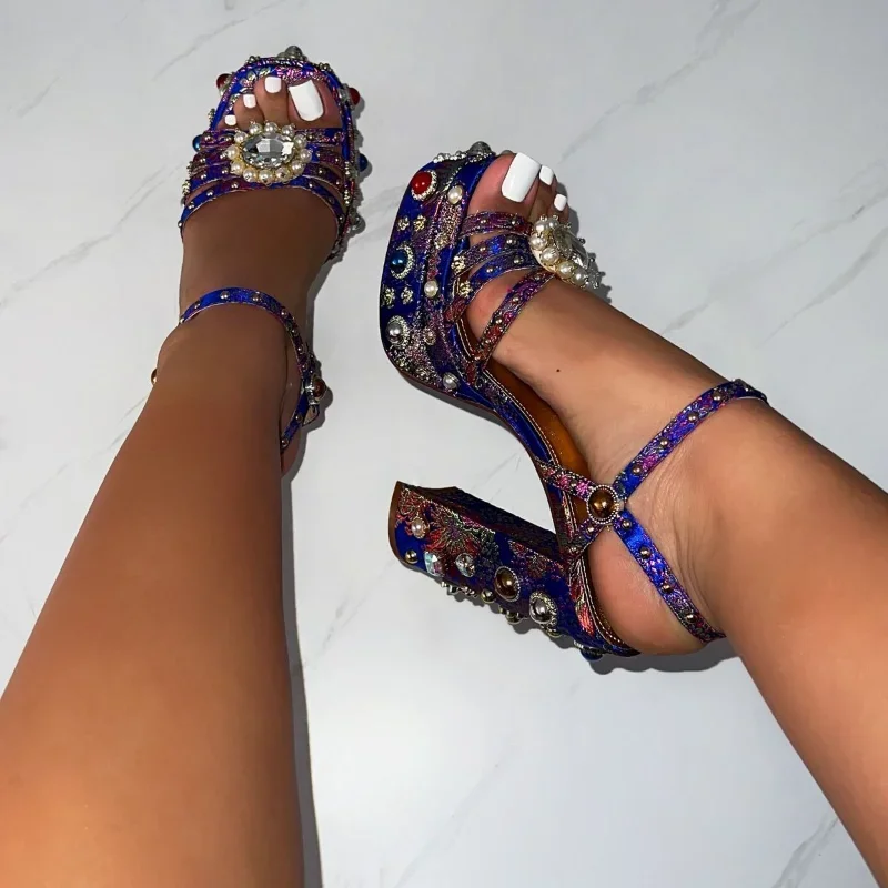European and American Designer Brand Fashionable Rhinestone Banquet Sandals for Women's Summer Printed Thick Soled Shoes