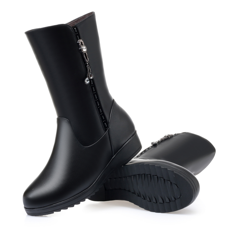 AIYUQI Women Winter Boots Anti Slip 2024 New Genuine Leather Mom Snow Boots Women Wedge Large Size Wool Warm Women's Boots
