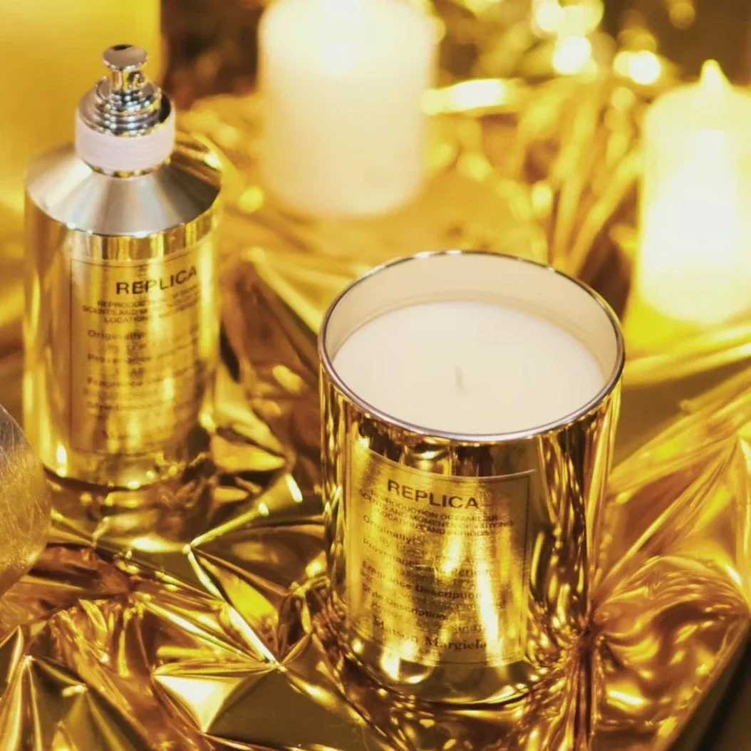 Limited Christmas Aromatherapy Candle, Gold Package 'Lazy Sunday Morning', Home Comfort Perfume (W240813) dh5727163