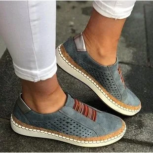 2025 NEW Women Fashion Slip on Sneakers Vulcanized Breathable Hollow Out Casual Outdoor Comfortable Plus Size Shoes door