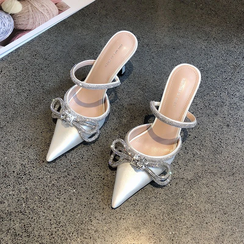 Summer Fashion Rhie Dia Butterfly-Knot Sandals High Heels Pointed Toe Slippers Women Pumps Party Wedding Bg Shoes