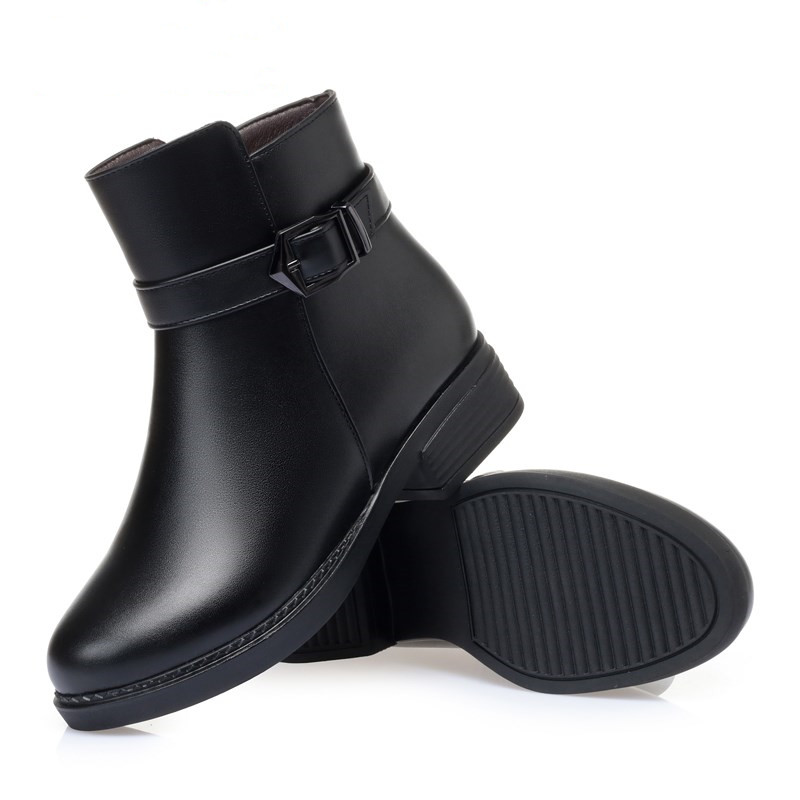 AIYUQI Winter Boots Mother Shoes Large Size Wool Mid-heel Thick Wool Ladies Short Boots Non-slip Female Snow Boots