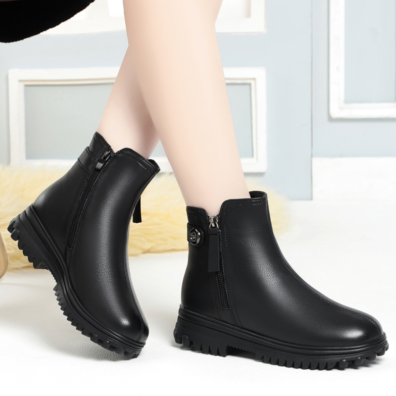 AIYUQI Women Winter Boots Genuine Leather 2024 New Anti Slip Mom Snow Boots Middle Age Wool Warm Booties Women