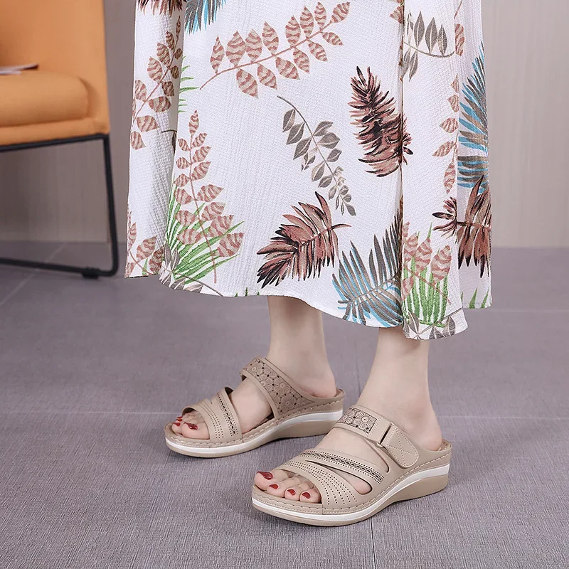 Women for Summer Metal Buckle Sandals Fashion Peep Toe Wedge Casual Thick Bottom Light Comfort Beach Slides ab27 Comt