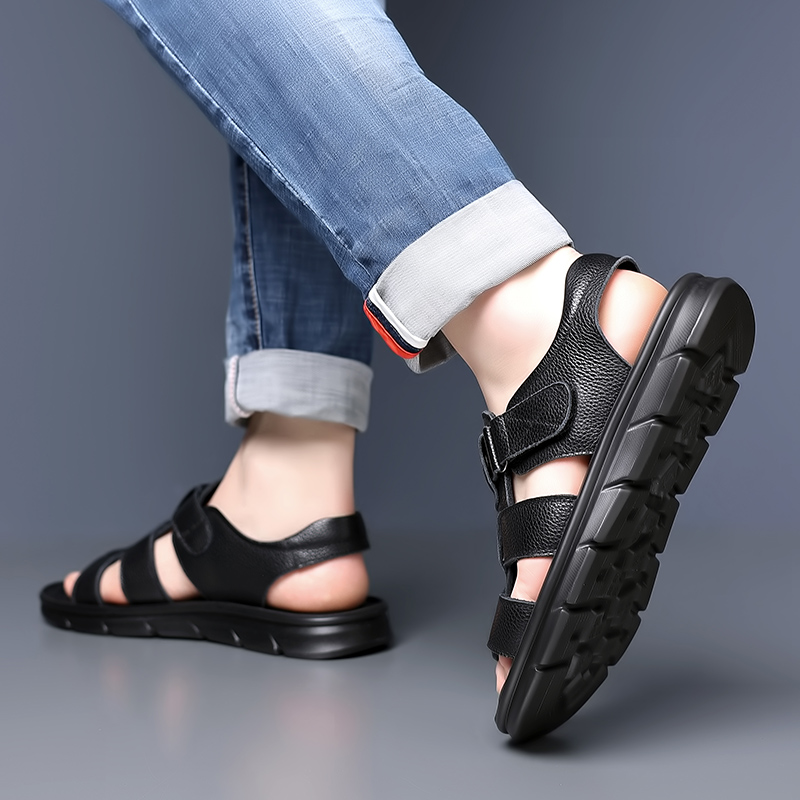 2025 new Summer Nwe Men Comfort Hollow Non-slip Soft Lighted Breathable All-match Classic Wearable Fashion Casual Leather Sandals 3227
