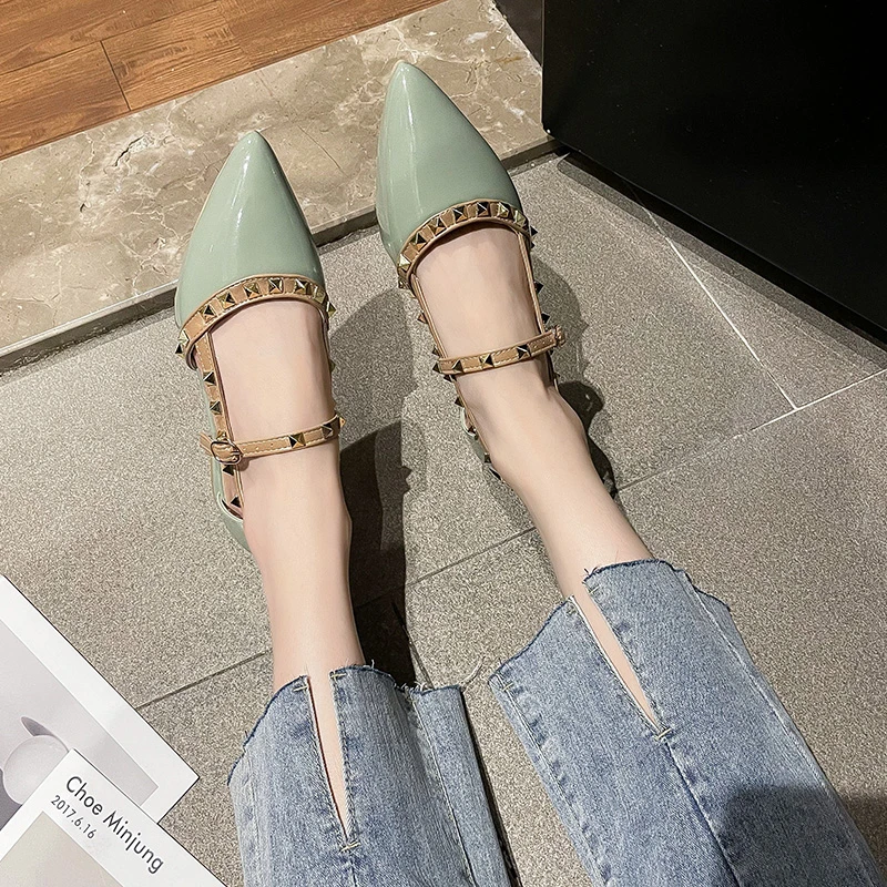 Women's Flats Pointed Toe Sandals Rivets Slip on Flat Shoes for Woman Mary Janes Patent Leather Sandalias mujer 2024 Summer