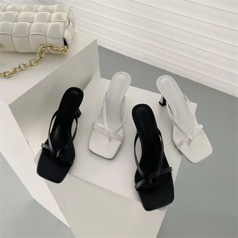 Pumps Peach Shoes 2024 Slippers Runway Toe Loop Sandals Celebrity Slides Women Candy High Heels Club Ring Flip Flop