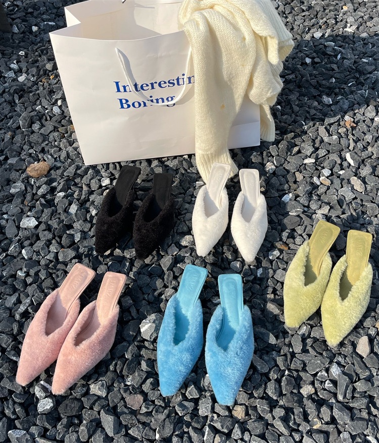 Slippers Winter Pointed Toe Shallow Slip On Women Slipper Fashion Warm Plush Ladies Elegant Mules Shoes Thin Low Heel Slide