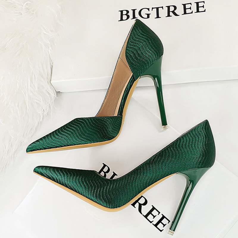 Shoes BIGTREE Wave Patterned Satin Women Pumps New 2024 Spring New High Pointed Side Hollow Ladies Heels Stilettos b681