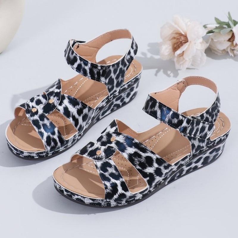 2025 NEW Leopard Fashion Wedges Sandals for Women Summer Lightweight Casual Beach Shoes Woman Roman Style Platform Sandles Plus Size a Platm