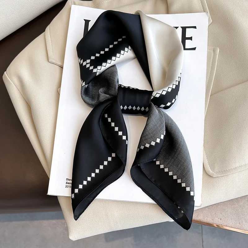 2025 Luxury 70cm Silk Square Scarf Ribbon Printed Satin Collar Tie Fem Hair Wrist Bandana Kerchie Shawl Wrap Headscarf Echape X250319