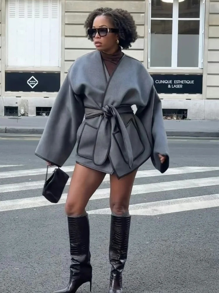 Vintage Grey Womens Coat with Belt Casual Loose Vneck Cardigan Jackets Fashion Windproof Women Coats Solid Color Jacket y240903