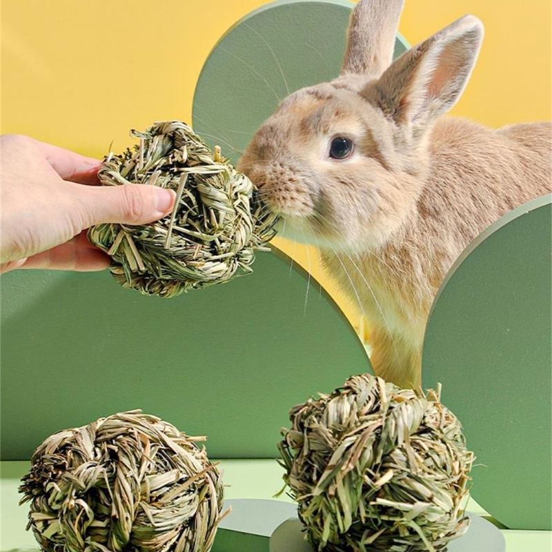 Small Pet Chewing Toy Rabbit Scratching Toy SisalHemp Ball Small Animal Grinding Scratcher Toy Hamster Cage Furniture