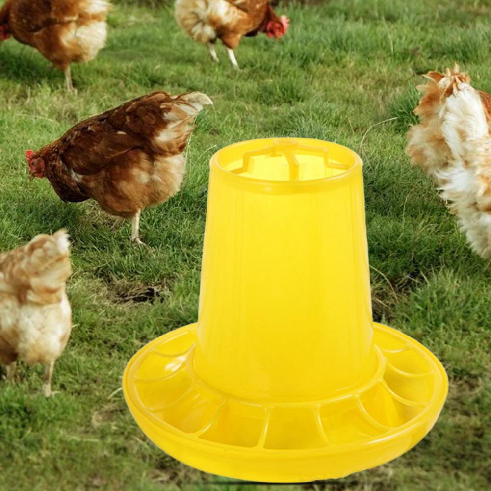 Convenient Chicken Feed Easy Use Anti-scratch Portable Fall Resistant Hen Feed Bucket for Garden
