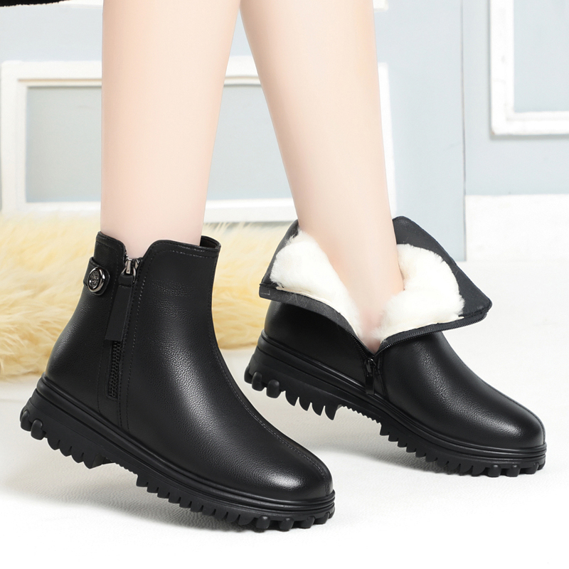 AIYUQI Women Winter Boots Genuine Leather 2024 New Anti Slip Mom Snow Boots Middle Age Wool Warm Booties Women