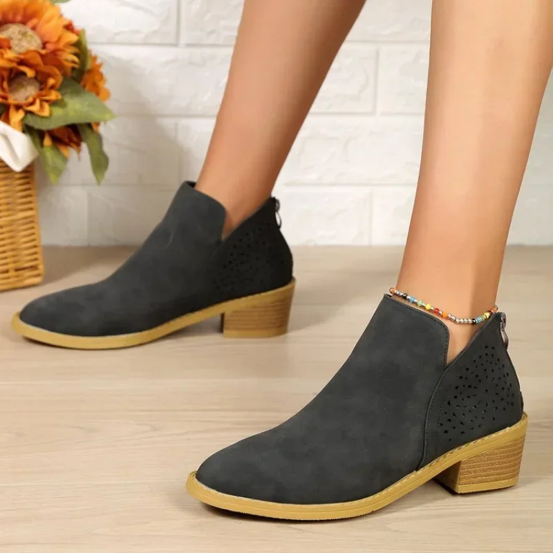 British Women Pointed Toe Thick Heels Female Fashion Short Hollow Designer Platform Ankle Boots 2024 4b43