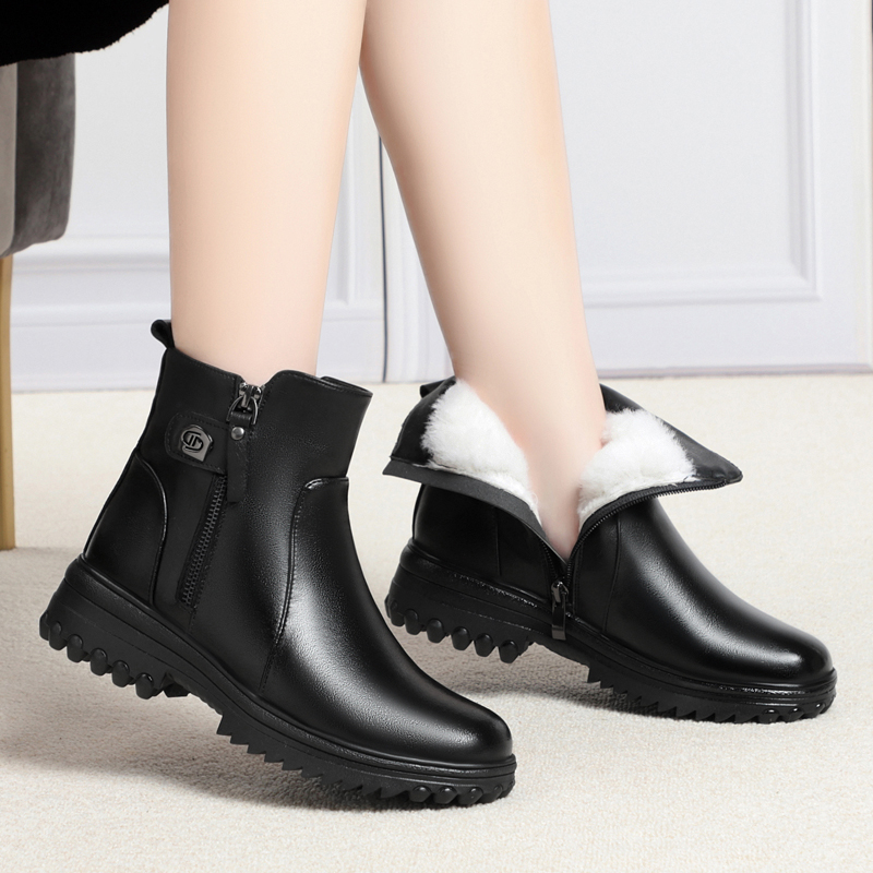 AIYUQI Women Winter Boots Wedge 2024 New Genuine Leather Women Ankle Boots Warm Wool Large Size Non-slip Mom Snow Boots