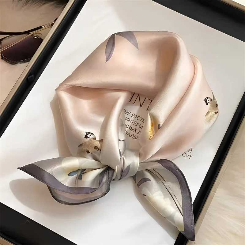2024 Fashion 100% Silk Scarf 70cm Square Ribbon Wens Ribbon Small Scarf Neck Decorative Packaging Printed Scarf X250319