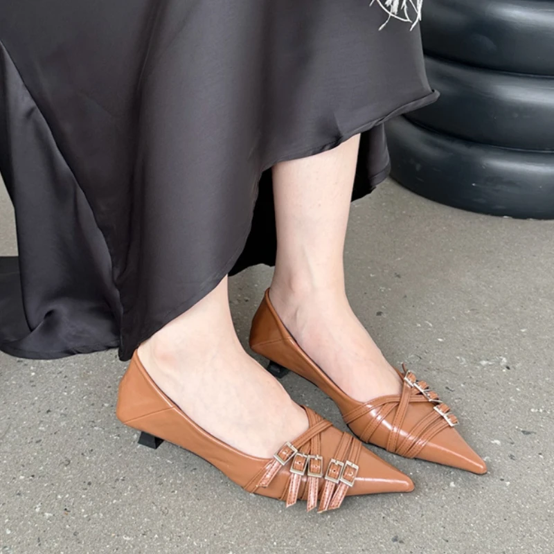 Sgbac Pumps New Ladies Medium Heels Female Shallow Fashion Pointed Toe Footwear Women New Heeled Shoes Wine Red 2024