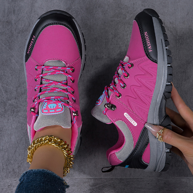 2025 NEW Fashionable Women s Hiking Comfortable Breathable Outdoor Sports and Leisure Anti Slip Black Running Shoes f