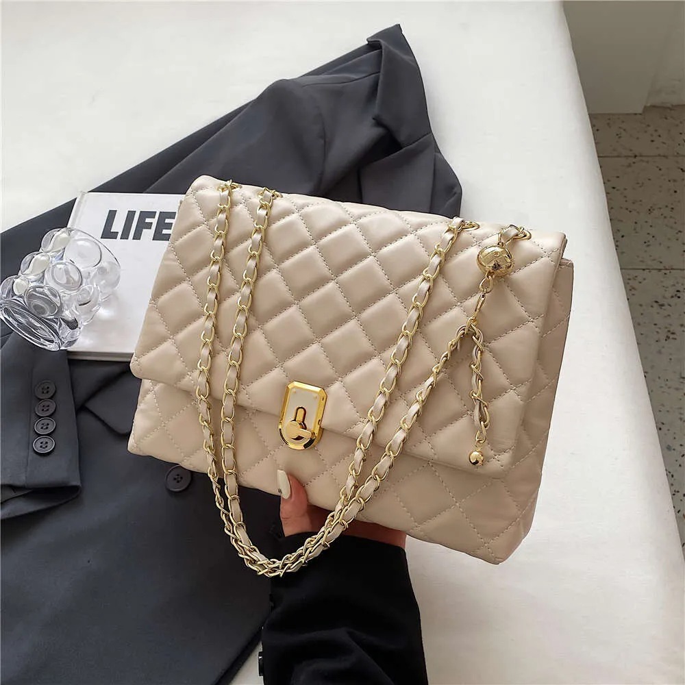 Toptrends Quilted Leather Chain Crossbody Shoulder Bags For Women 2024 Trend Designer Large Capacity Ladies Handbags And Purses dh5367242