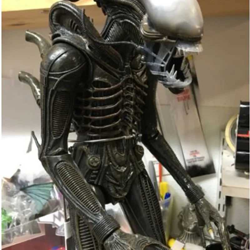 NECA Alien Big Chap Alien Figure Big Chap Alien Predator 40th Anniversary Egg Facehugger Figurine Model Toy Doll Gift W240902