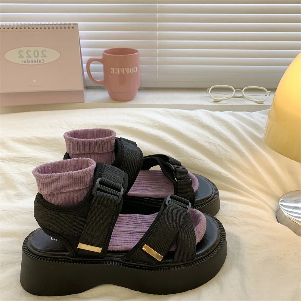New 2024 Summer woman Ladies New Thick-Soled Slopes Magic Paste Muffins shoes platform Casual Roman Sports Sandals