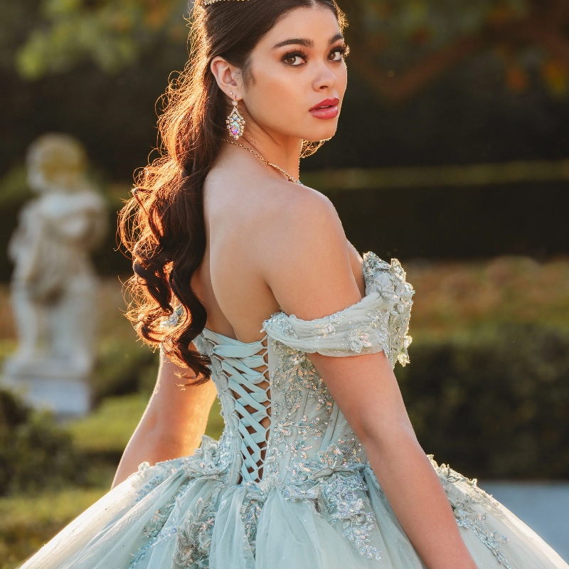 Light Green Sparkly Quinceanera Dresses Ball Gown Off The Shoulder Lace Applique Beading Tull Birthday Party Corset Sweet 16 Vestidos De 15 Anos