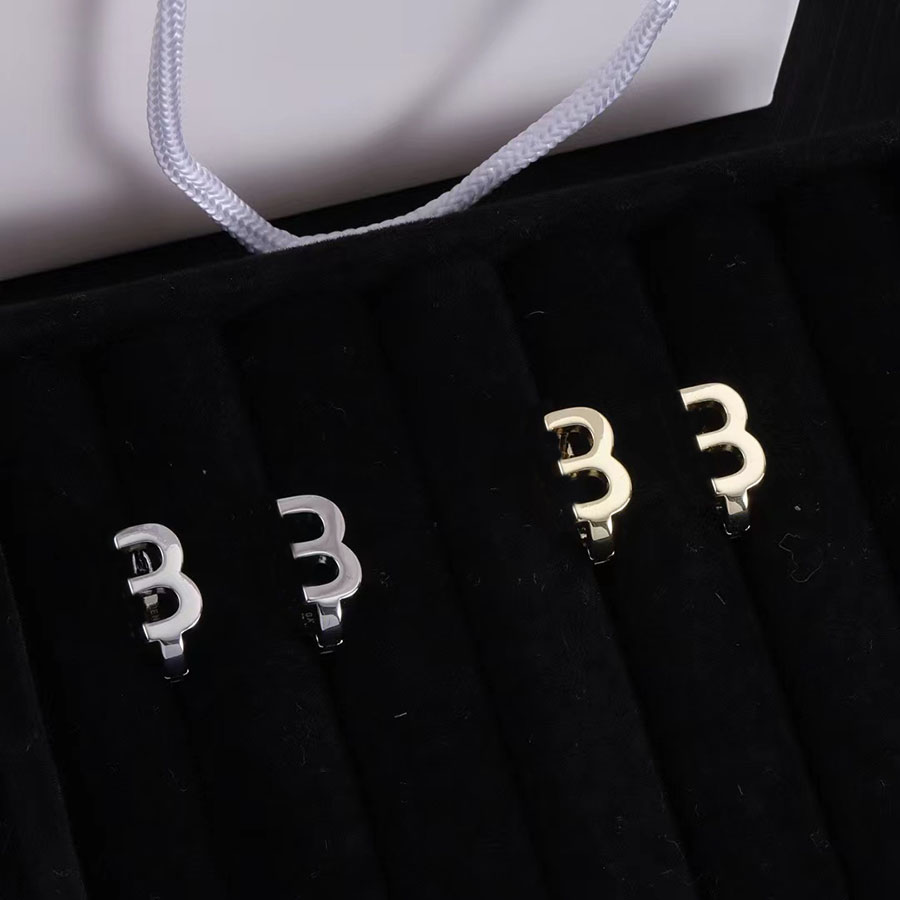 Gold titanium letter forwomen luxury brand silver wedding party exquisite ladies earrings gift designer jewelry. H260129